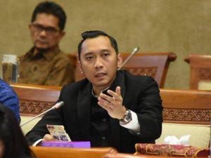 Kala Ibas Salurkan 16 Ribu Liter Minyak Goreng di Tengah Kondisi Langka