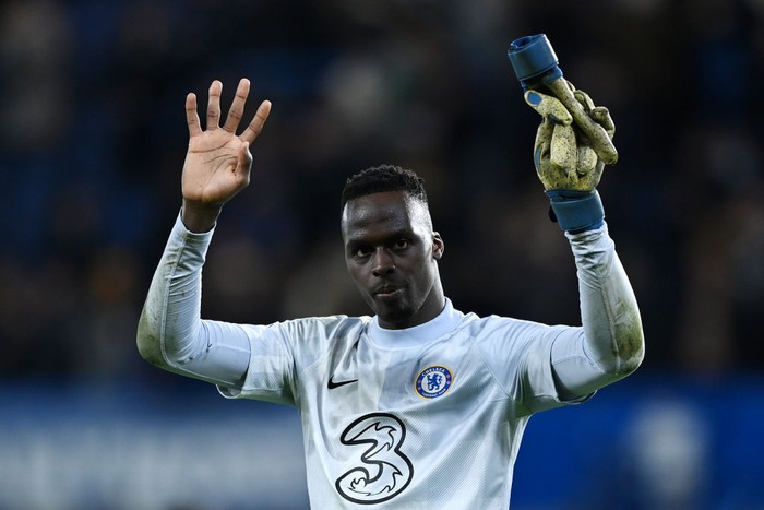 LONDON, ENGLAND - JANUARY 02: Edouard Mendy of Chelsea interacts with the crowd following the Premier League match between Chelsea and Liverpool at Stamford Bridge on January 02, 2022 in London, England. (Photo by Shaun Botterill/Getty Images)