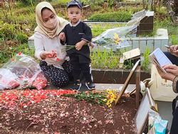 Alasan H Faisal Sering Bawa Gala Sky Ziarah ke Makam Vanessa-Bibi