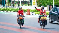 Potret Perjalanan Gowes 2 Pemuda Gorontalo Menuju Tanah Suci