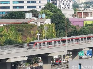 Kereta LRT Jabodebek Setop di Tengah Lintasan, Mau Uji Coba?