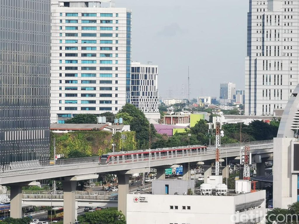 Naik LRT dari Bekasi ke Cawang Cuma 28 Menit, Mulai Jajal Agustus!
