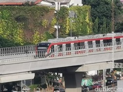 Kereta LRT Jabodebek Bekas Tabrakan Tiba April