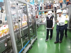 Khofifah Ungkap Biang Kerok Minyak Goreng Langka di Jatim