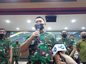 Dudung Respons Disinggung Meme Cabut Baliho-Tak Berani Lawan KKB Papua Dudung Respons Disinggung Meme Cabut Baliho-Tak Berani Lawan KKB Papua
