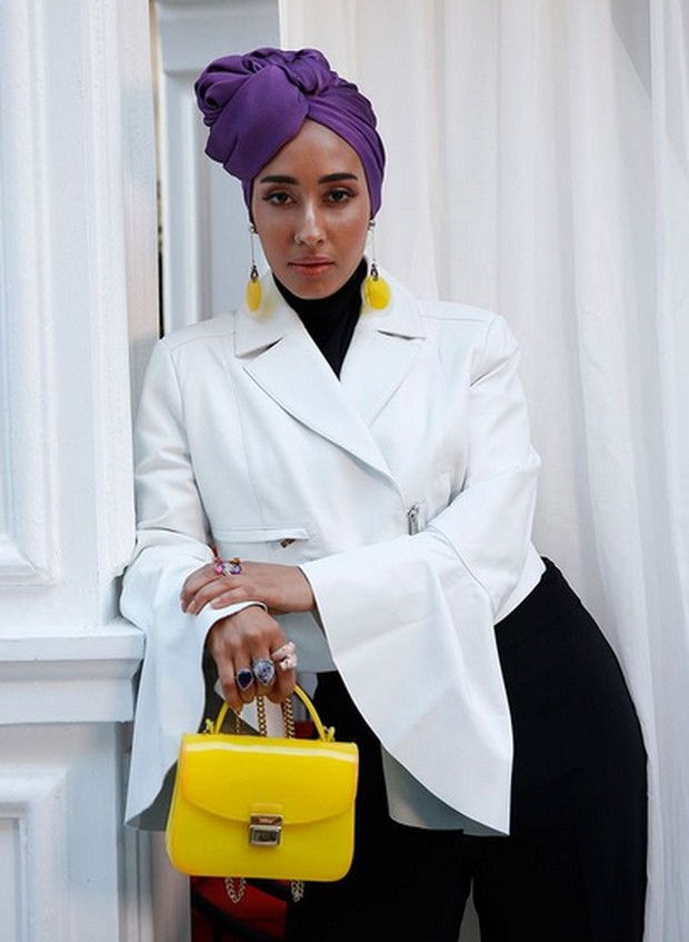 Mariah Idrissi adalah model hijab pertama yang berasal dari Inggris