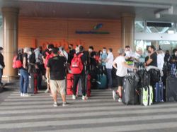 Pembalap Tes Pramusim MotoGP Mandalika Tiba dengan Pesawat Carter