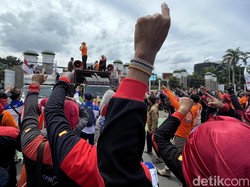 JHT Bisa Cair di Usia 56 Tahun, Buruh Curiga Uangnya Nggak Ada