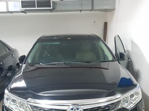 Penampakan Mobil Camry Hybrid Pelat RFS yang Dilelang Rp 100 Jutaan Penampakan Mobil Camry Hybrid Pelat RFS yang Dilelang Rp 100 Jutaan