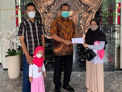 Lunas! Hendi Beri Tambahan Hadiah Pemenang Modal Usaha untuk Suami detikcom