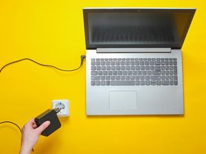 Mantap! Pengisian Daya Laptop Bisa Dilakukan Dalam Satu Menit dengan Cara Ini
