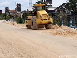 Jalan Angon Bebek di Lamongan Telah Dibuka, Tapi Masih Belum Beraspal