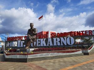 Kenang Jejak Bung Karno, Puan Resmikan Patung Sukarno di Morotai