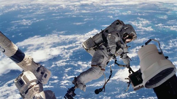 Wujud Spektakuler Stasiun Antariksa yang Akan Dijatuhkan NASA