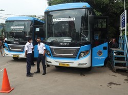 TMB Jurusan St Hall-Gunung Batu Mulai Mengaspal di Jalanan Bandung
