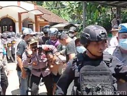 Muhammadiyah Soroti Polisi Tak Berseragam di Wadas, Ini Kata Polda