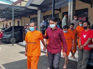 Keroyok Rekan Kerja-Curi Truk, 4 Kurir Jasa Ekspedisi di KBB Ditangkap Polisi