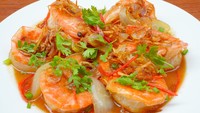 Menu Harian Ramadan 1: Kolak Labu Kuning dan Udang Goreng Garing