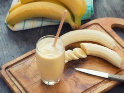 Rutin Konsumsi Smoothie Pisang Bisa Susutkan Lemak Perut? Ini Kata Ahli Diet
