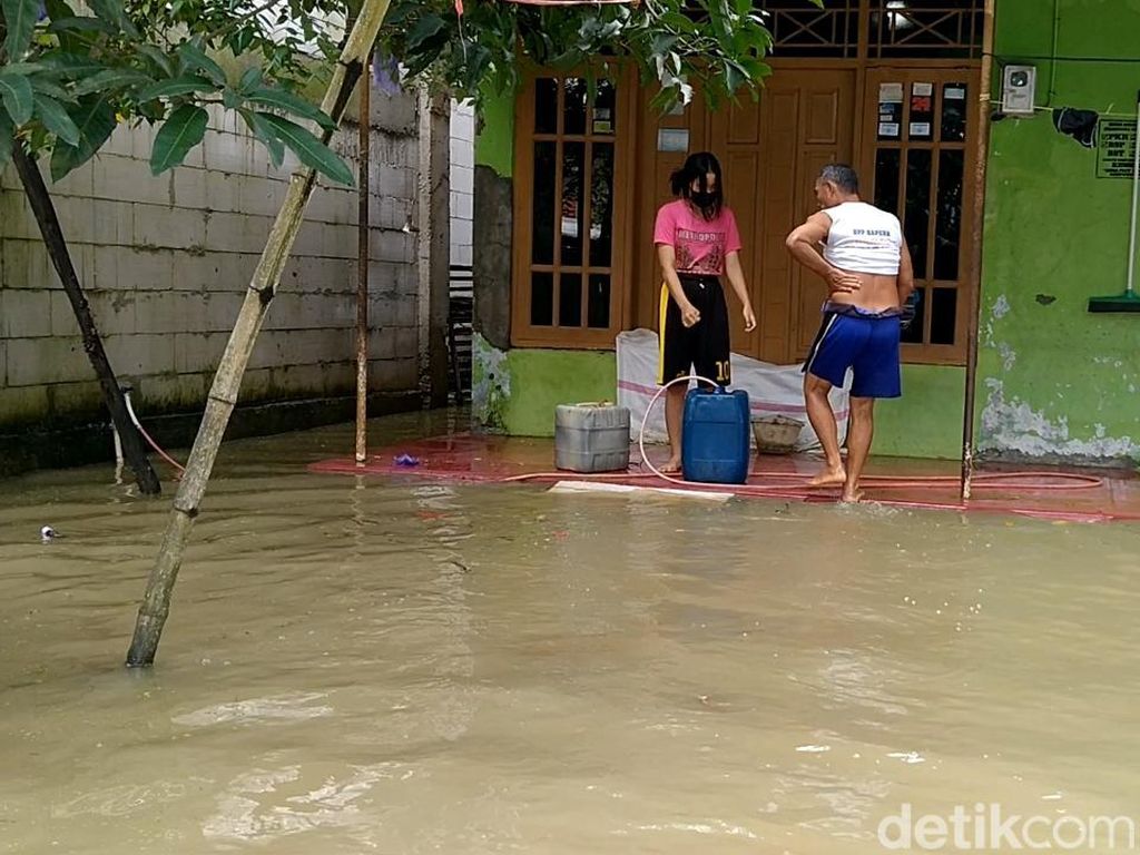 Cerita Warga soal Banjir di Pekalongan: Sudah Langganan Sejak 1992