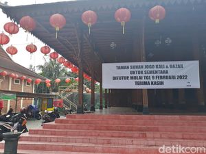 Cegah Kerumunan, Bazar-Lampion di Kompleks Rumah FX Rudy Ditutup Cegah Kerumunan, Bazar-Lampion di Kompleks Rumah FX Rudy Ditutup
