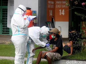 Indonesia Catat Rekor Kesembuhan COVID-19 Tertinggi Sejak Awal Pandemi Indonesia Catat Rekor Kesembuhan COVID-19 Tertinggi Sejak Awal Pandemi