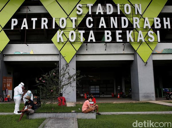 Corona Melonjak, RSD Stadion Patriot Kembali Terisi Pasien COVID-19