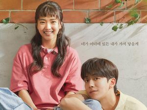 Demi Twenty Five Twenty One, Kim Tae Ri Belajar Anggar dengan Peraih Emas Demi Twenty Five Twenty One, Kim Tae Ri Belajar Anggar dengan Peraih Emas