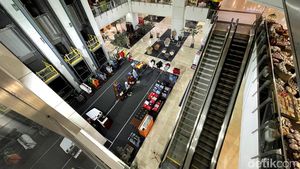 Jabodetabek PPKM Level 3, Begini Suasana Mal di Blok M Jakarta