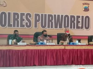 Ganjar Minta Maaf, 64 Warga Wadas Akhirnya Dibebaskan Ganjar Minta Maaf, 64 Warga Wadas Akhirnya Dibebaskan