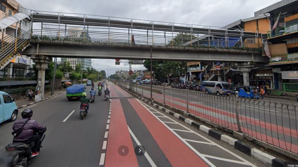 Melihat Lokasi Kecelakaan Camry yang Tewaskan AKP Novandi di Senen