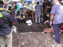 Jenazah Yahya Muhaimin Dimakamkan di Bumiayu Brebes