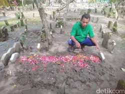 Tali Pocong Wanita di Sidoarjo yang Meninggal Malam Jumat Legi Dicuri