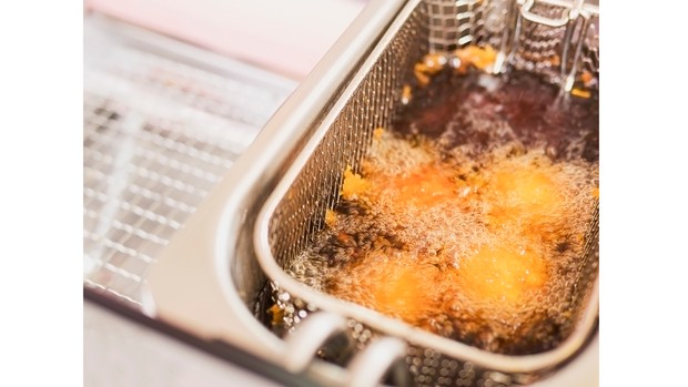 Penyebab minyak langka dan sulit untuk didapatkan/freepik/jcomp Alasan mengapa minyak goreng sulit didapatkan di mana-mana.