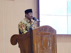 Plt Bupati Bekasi Akhmad Marjuki Positif COVID-19, Alami 3 Gejala Plt Bupati Bekasi Akhmad Marjuki Positif COVID-19, Alami 3 Gejala