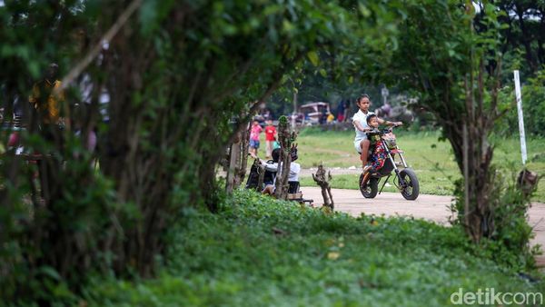 Positivity Rate COVID-19 di Atas Batas, Warga Cuek Aja