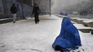 Saat Kota Kabul Afghanistan Dikepung Udara Beku dan Bersalju