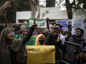 Jilbab Dilarang Masuk Sekolah Bikin Publik India Marah Jilbab Dilarang Masuk Sekolah Bikin Publik India Marah