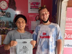 Katanya Sistem Bubble, Kok Pebalap MotoGP Keluyuran Beli Pulsa-ke Pantai Mandalika?