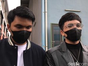 Atta Halilintar Turun Tangan, Minta Izin Thariq Pacari Fuji ke Faisal Atta Halilintar Turun Tangan, Minta Izin Thariq Pacari Fuji ke Faisal
