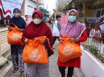 Bantuan untuk Warga Ditengah Lonjakan Omicron