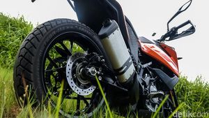 Gahar! Ini Wujud KTM 250 Adventure Rakitan Gresik