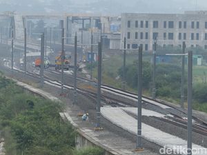 Proyek Kereta Cepat Jakarta-Semarang Jadi Prioritas 2022