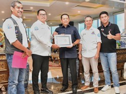 Terima Pengurus Vespa Indonesia, Bamsoet Dukung Vespa World Days 2022