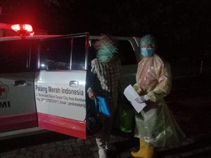 PMI Depok Gratis Antar Pasien COVID-19 ke Tempat Isolasi, Ini Syaratnya