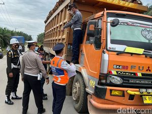 Cegah Truk ODOL Melintas, Kemenhub Bakal Terapkan Alat Timbang di Tol
