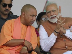 Siapa Yogi Adityanath, Tokoh Hindutva yang Diprediksi Gantikan Modi?