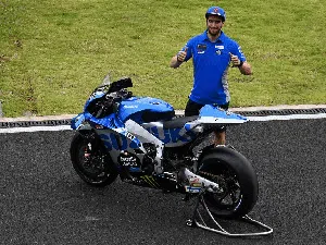 Brumm...Motor MotoGP Siap Digeber di Mandalika Hari Ini Brumm...Motor MotoGP Siap Digeber di Mandalika Hari Ini