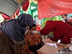 Vaksinasi Anak 6-11 Tahun Dosis Pertama di Ponorogo Capai 60 Persen