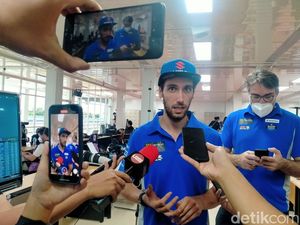 Alex Rins soal Sirkuit Mandalika: Seru dan Berbahaya! Alex Rins soal Sirkuit Mandalika: Seru dan Berbahaya!